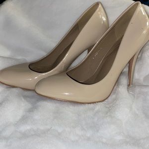 Nude River Berry pump